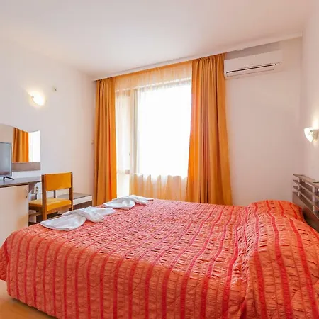 Cozy Double In Dafinka Eb * Burgas